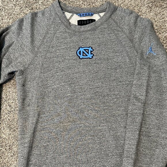 University of North Carolina Crewneck Sweatshirt - Jordan Brand - Picture 1 of 5
